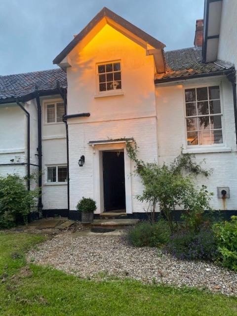 Old Rectory - Scoulton Appartement Great Ellingham Buitenkant foto